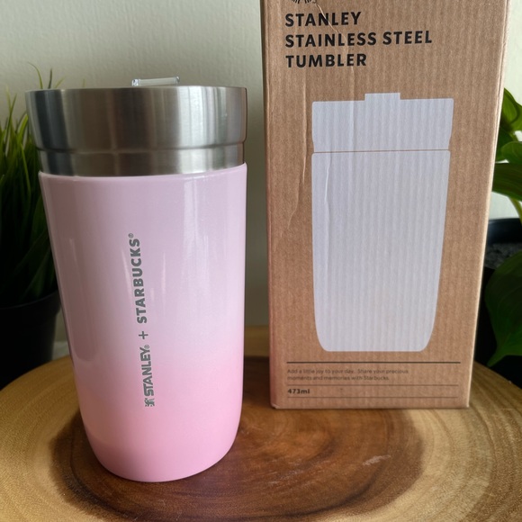 Stanley + Starbucks Korea Cherry Blossom stainless steel tumbler 473ml (16oz) - Picture 2 of 12